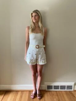 Lizzie Linen Short -Cheap Tuke Bazaar Store Facetune 02 01 2023 18 36 58