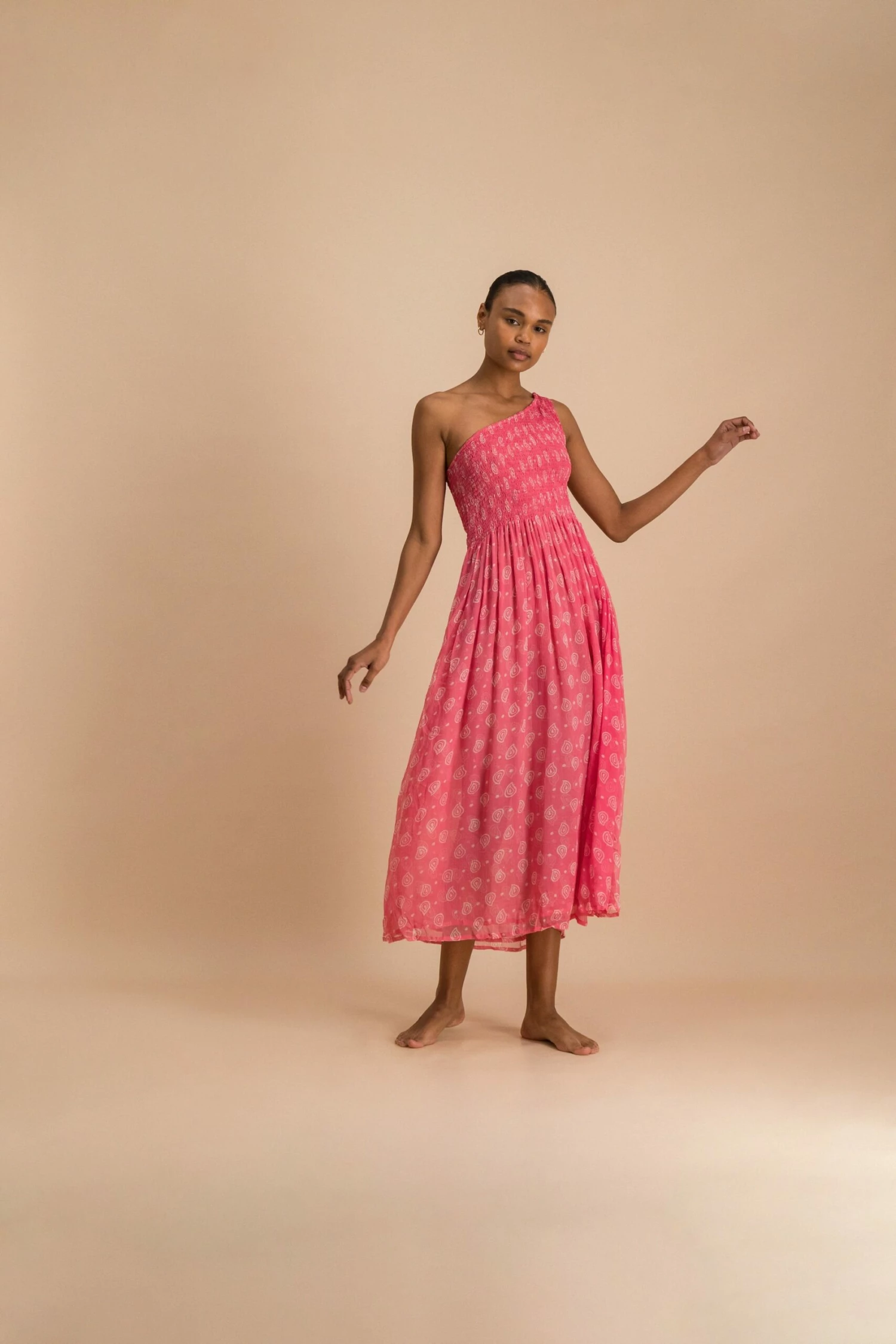 TARA DRESS - BUBBLEGUM PINK 3 TARA DRESS - BUBBLEGUM PINK - Image 3