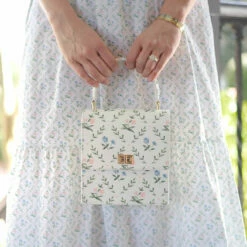 The Mini Lady Bag Saffiano X Dondolo 23 The Mini Lady Bag Saffiano X Dondolo -Cheap Tuke Bazaar Store PhotoshootSavannahDay1 69copy 978ed803 369f 42f2 ac88 b68d8d3b4e3a