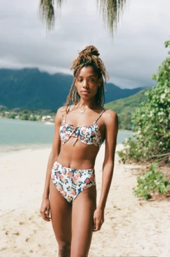 The Rose Bottom - Blue Hana -Cheap Tuke Bazaar Store RoseBottomBlueHana Resize