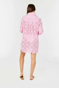 The Peyton Coverup -Cheap Tuke Bazaar Store SHOT036 2057