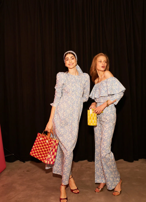 THE BETSY LAUREN TOP 4 THE BETSY LAUREN TOP - Image 4