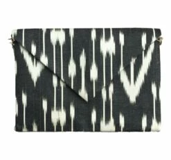 La Reine Envelope Clutch