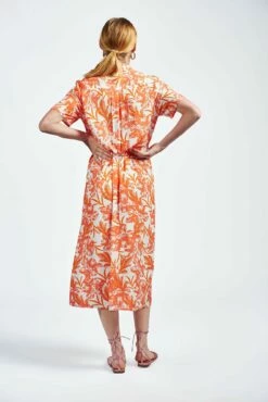 The Short Sleeve Kara Dress -Cheap Tuke Bazaar Store theshortsleevekaradressorangetropical5