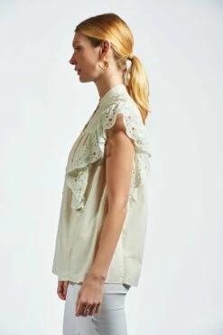 The Sleeveless Scarlett Shirt -Cheap Tuke Bazaar Store thesleevelessscarlettshirtbeige3